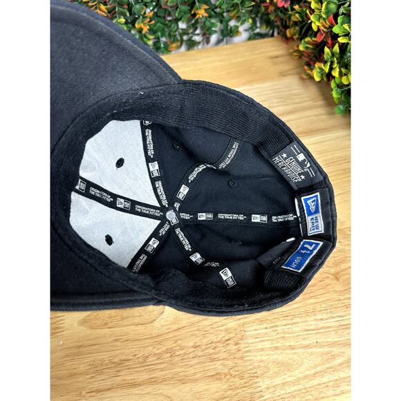New York Yankees MLB Genuine Merchandise New Era 39 7 1/2 Hat Cap Triple Black - Picture 9 of 10